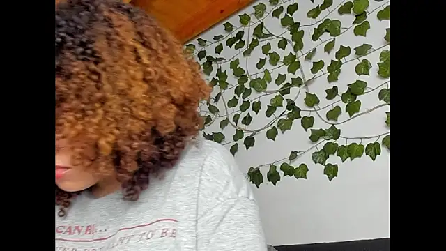 Snapshot of Ada_gales_ chatting on 03-23-25, 12:26 Ada gales  online show from 03-23-25, 12:26