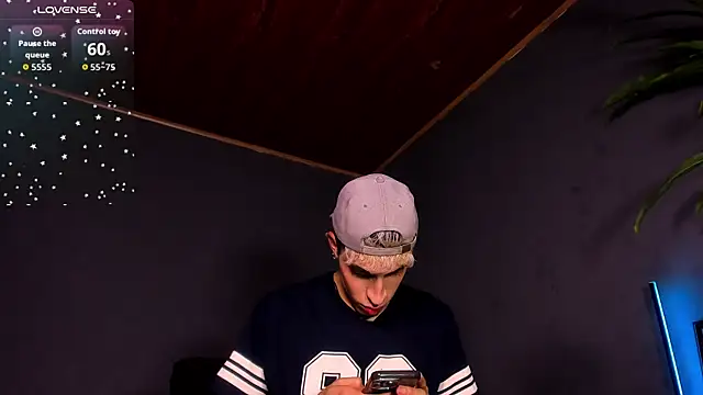 Angel Snowhotxxx online show from 01-11-26, 10:48