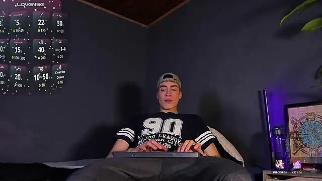 Angel Snowhotxxx online show from 02-28-26, 02:12