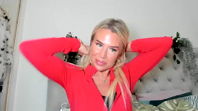 Alexia-Lee online show from 10-01-25, 08:04