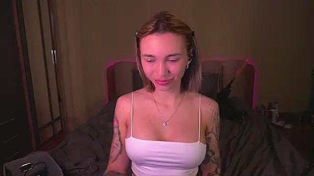 Teo Rose online show from 02-28-25, 06:21