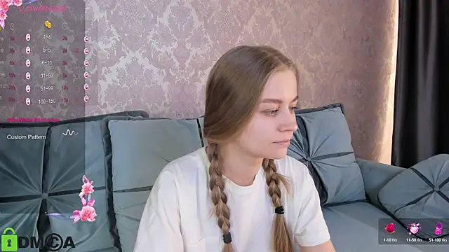 Snapshot of Polumna_cute chatting on 03-12-25, 11:53 Polumna cute online show from 03-12-25, 11:53