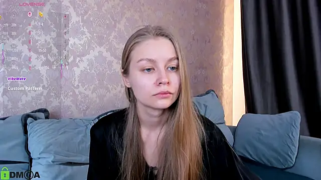 Snapshot of Polumna_cute chatting on 10-09-25, 08:34 Polumna cute online show from 10-09-25, 08:34