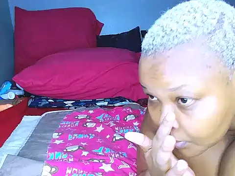 fatafricanqueen online show from 01-31-26, 08:40