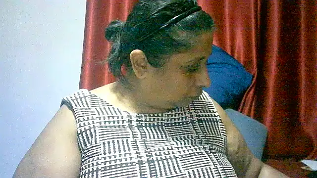 Snapshot of raniofsex02 chatting on 02-19-25, 06:54 raniofsex02 online show from 02-19-25, 06:54