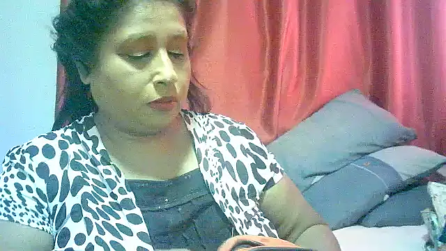 Snapshot of raniofsex02 chatting on 02-23-25, 10:06 raniofsex02 online show from 02-23-25, 10:06