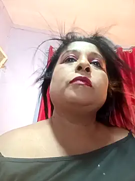 Snapshot of raniofsex02 chatting on 03-05-25, 05:39 raniofsex02 online show from 03-05-25, 05:39