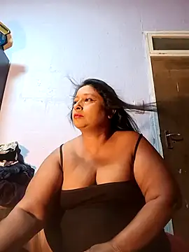 Snapshot of raniofsex02 chatting on 03-14-25, 07:23 raniofsex02 online show from 03-14-25, 07:23