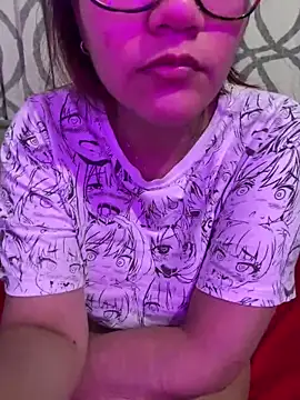 Snapshot of ZUCAAT chatting on 02-23-25, 04:39 ZUCAAT online show from 02-23-25, 04:39