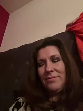 Snapshot of Lwhite1 chatting on 02-02-25, 12:09 Lwhite1 online show from 02-02-25, 12:09