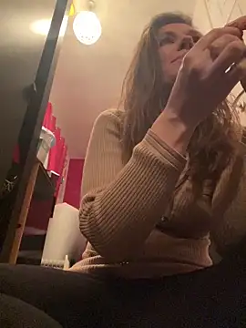 Snapshot of Lwhite1 chatting on 02-16-25, 12:52 Lwhite1 online show from 02-16-25, 12:52