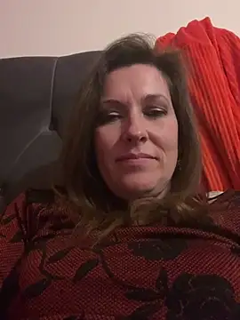 Snapshot of Lwhite1 chatting on 03-20-25, 12:40 Lwhite1 online show from 03-20-25, 12:40