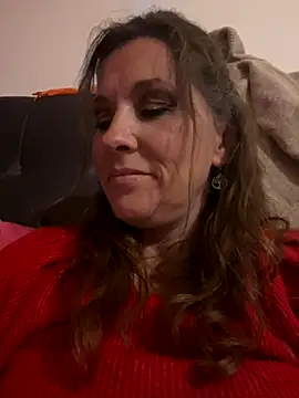 Snapshot of Lwhite1 chatting on 09-14-25, 10:31 Lwhite1 online show from 09-14-25, 10:31