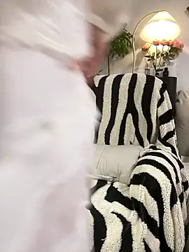 Annabody online show from 02-06-26, 06:44