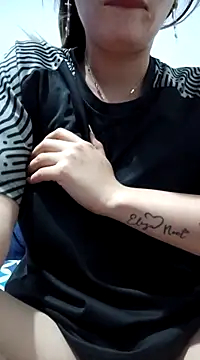 Snapshot of merlinaadams_ chatting on 01-30-25, 03:11 merlinaadams  online show from 01-30-25, 03:11