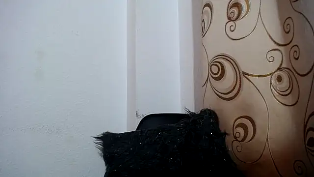 Snapshot of merlinaadams_ chatting on 01-30-25, 08:31 merlinaadams  online show from 01-30-25, 08:31