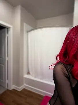 Snapshot of shaarebaare chatting on 01-10-26, 01:18 shaarebaare online show from 01-10-26, 01:18