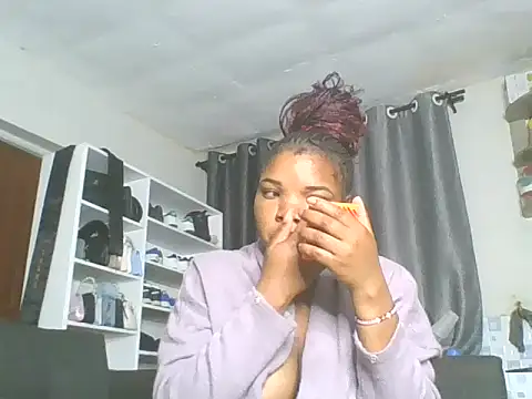 sweet bigclit online show from 11-23-25, 03:50