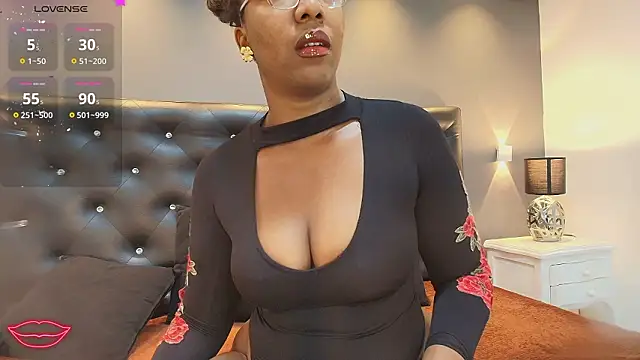 dirtyvictoria online show from 02-05-26, 12:21