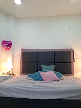 Aslhyn Gomez online show from 04-24-26, 09:17