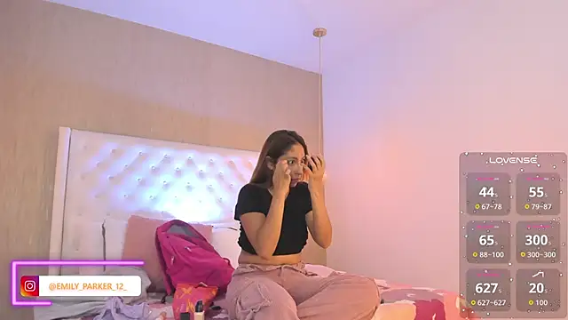 emily parkerr online show from 04-19-26, 04:50