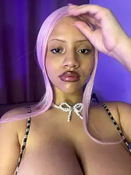 Snapshot of Charlotee_ chatting on 01-26-25, 11:08 Charlotee online show from 01-26-25, 11:08