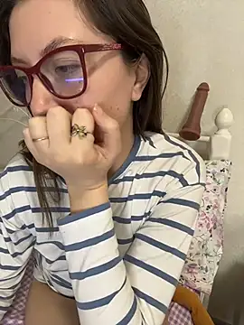 BeatriceTender online show from 03-19-26, 07:07