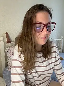 Snapshot of BeatriceTender chatting on 05-31-26, 12:45 BeatriceTender online show from 05-31-26, 12:45