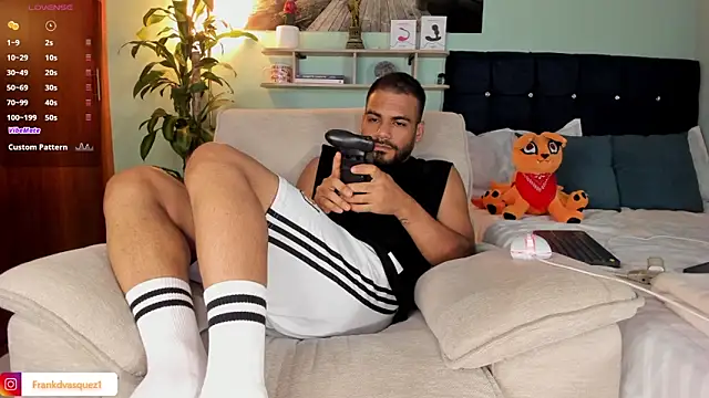 Neganhot  online show from 02-13-26, 10:39