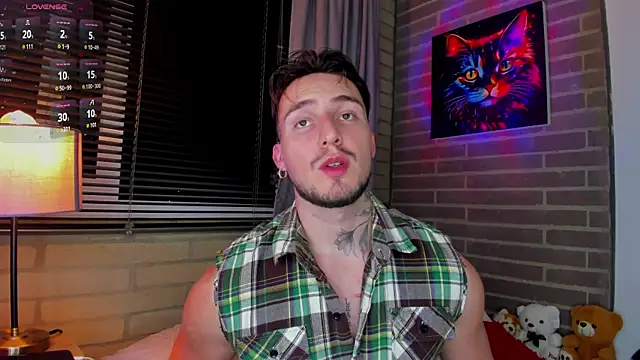 Snapshot of liam_oficial02 chatting on 07-03-26, 04:19 liam oficial02 online show from 07-03-26, 04:19