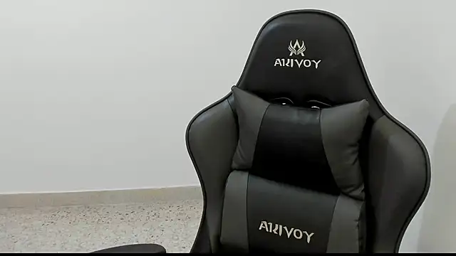 Snapshot of avellanatammy chatting on 01-20-25, 08:07 avellanatammy online show from 01-20-25, 08:07