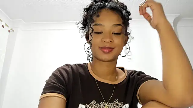 Snapshot of avellanatammy chatting on 02-04-25, 01:56 avellanatammy online show from 02-04-25, 01:56