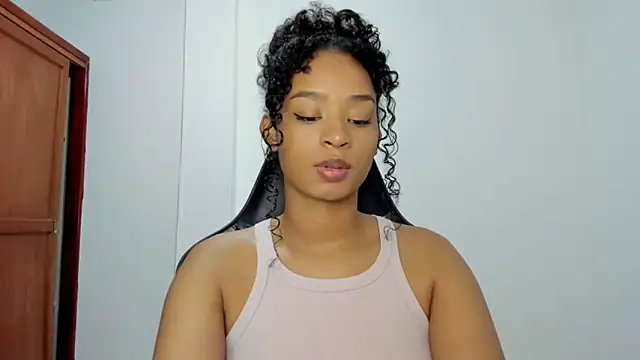 Snapshot of avellanatammy chatting on 12-03-25, 03:58 avellanatammy online show from 12-03-25, 03:58