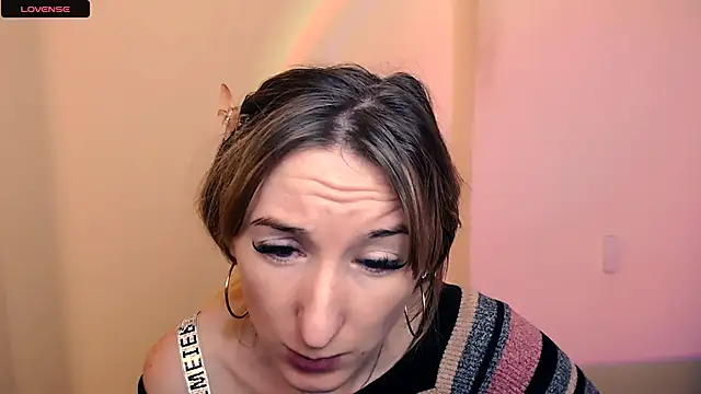 AmandaSell online show from 10-31-25, 08:37