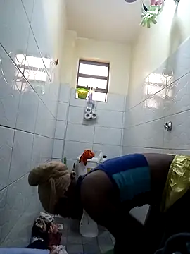 Cute tamara online show from 10-31-25, 09:54