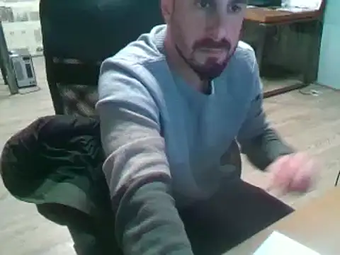 Snapshot of giorgakaci69 chatting on 02-20-25, 07:08 giorgakaci69 online show from 02-20-25, 07:08