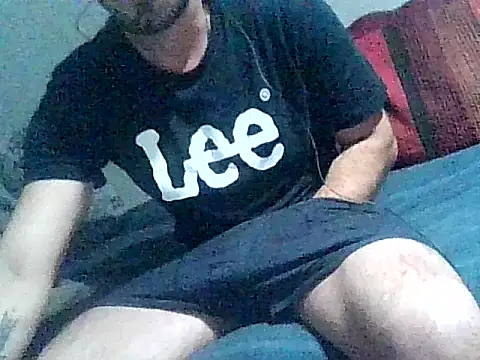 Snapshot of giorgakaci69 chatting on 10-08-25, 10:18 giorgakaci69 online show from 10-08-25, 10:18