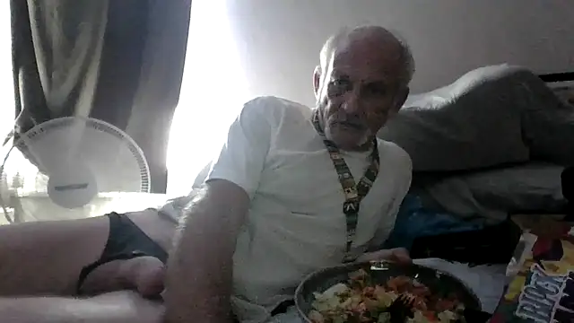 Snapshot of den-rock4u chatting on 07-13-26, 10:01 den-rock4u online show from 07-13-26, 10:01