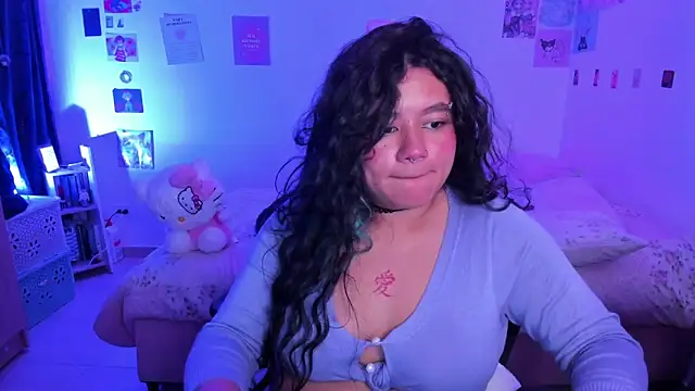 Snapshot of StephaniFox chatting on 12-28-24, 03:58 StephaniFox online show from 12-28-24, 03:58