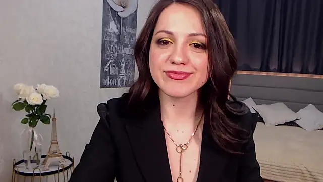 Snapshot of SusanMorado chatting on 02-09-25, 01:35 SusanMorado online show from 02-09-25, 01:35