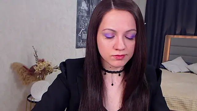 Snapshot of SusanMorado chatting on 02-27-25, 05:36 SusanMorado online show from 02-27-25, 05:36