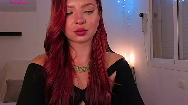 Snapshot of Karinchik_ chatting on 11-26-25, 07:48 Karinchik online show from 11-26-25, 07:48