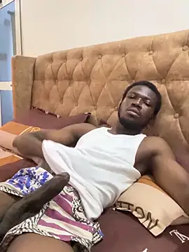 sknzy09 online show from 09-28-25, 02:11