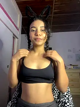 hannaxnatx online show from 10-23-25, 06:39