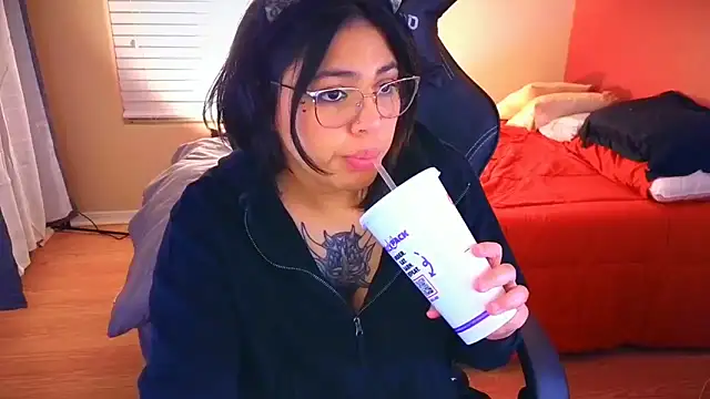 miacanela xo online show from 01-11-25, 04:38