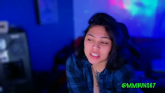 Snapshot of miacanela_xo chatting on 10-28-25, 12:14 miacanela xo online show from 10-28-25, 12:14