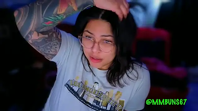 Snapshot of miacanela_xo chatting on 11-09-25, 02:32 miacanela xo online show from 11-09-25, 02:32