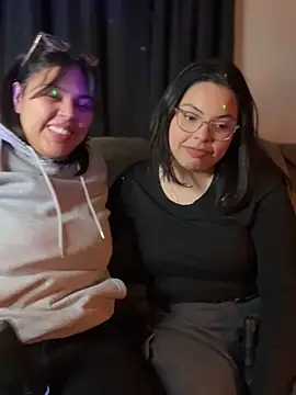 Snapshot of miacanela_xo chatting on 11-26-25, 04:24 miacanela xo online show from 11-26-25, 04:24