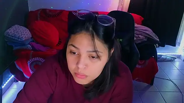 Snapshot of miacanela_xo chatting on 12-03-25, 02:30 miacanela xo online show from 12-03-25, 02:30