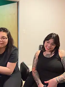 miacanela xo online show from 12-17-25, 03:12